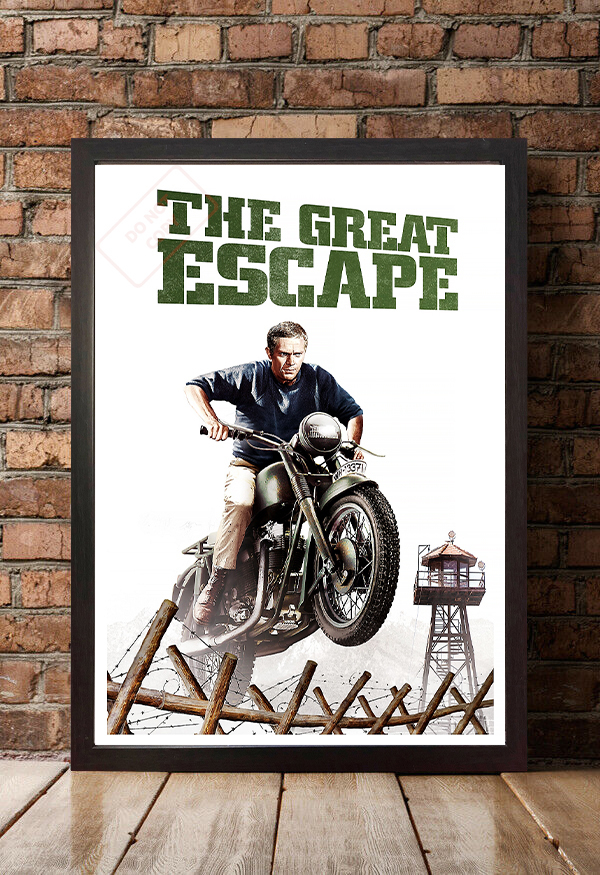 ポスター『大脱走』The Great Escape★スティーブ・マックイーン/トライアンフ/TriumphTR6/BMW/Steve McQueen_額装イメージ（額は付属しません）