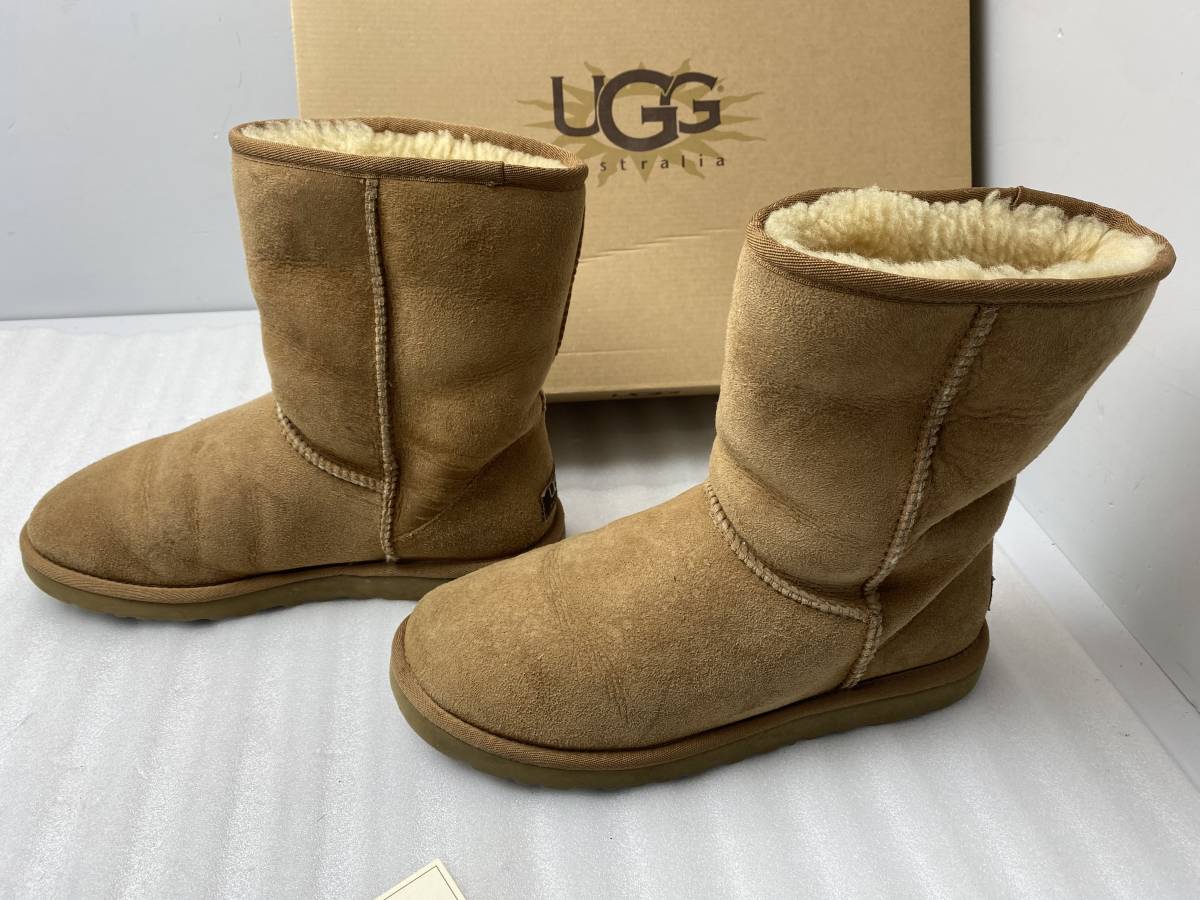 ★UGG アグ★W CLASSIC SHORT ムートンブーツ 25センチ【中古/現状品】_画像3