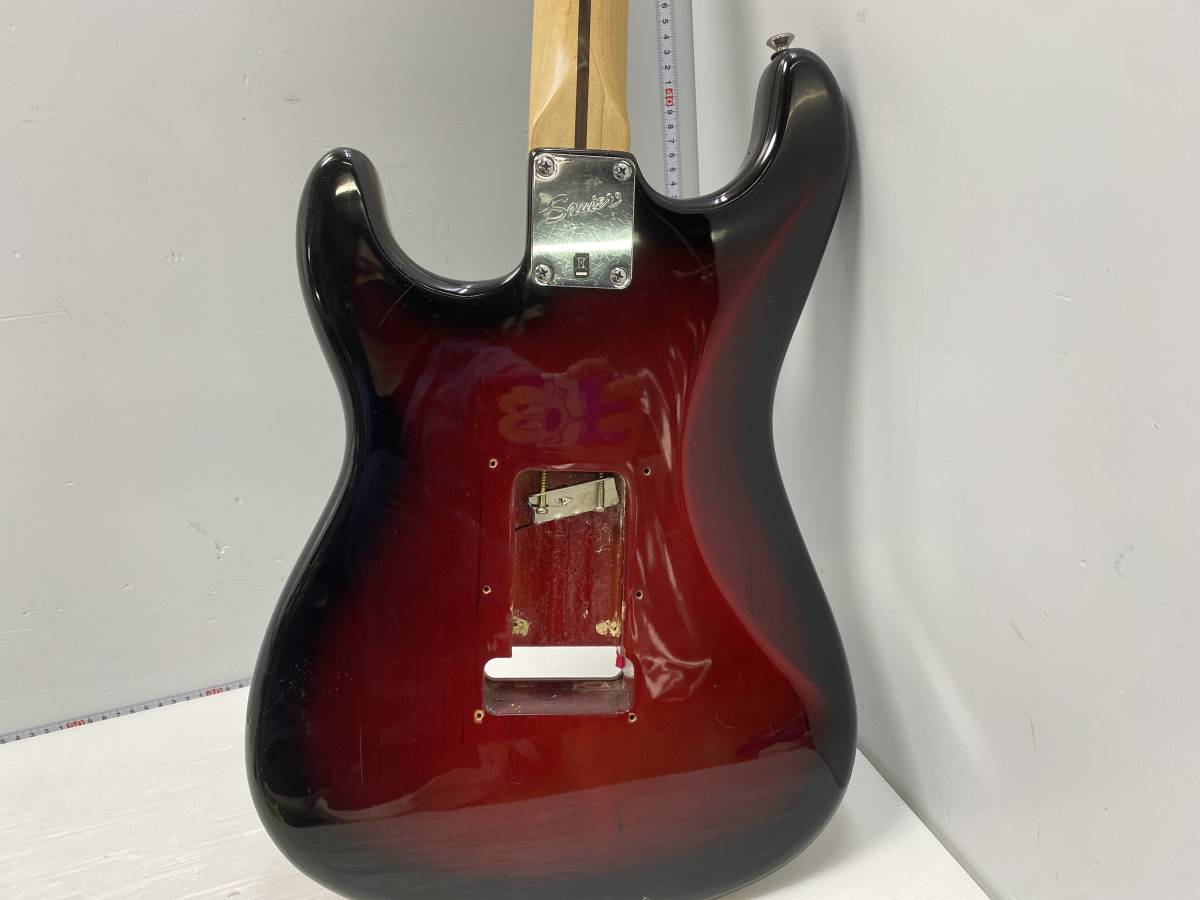 ★Squier STRATOCASTER★スクワイヤー ストラトキャスター byフェンダー エレキギター 【中古/現状品/動作未確認ジャンク】_画像10