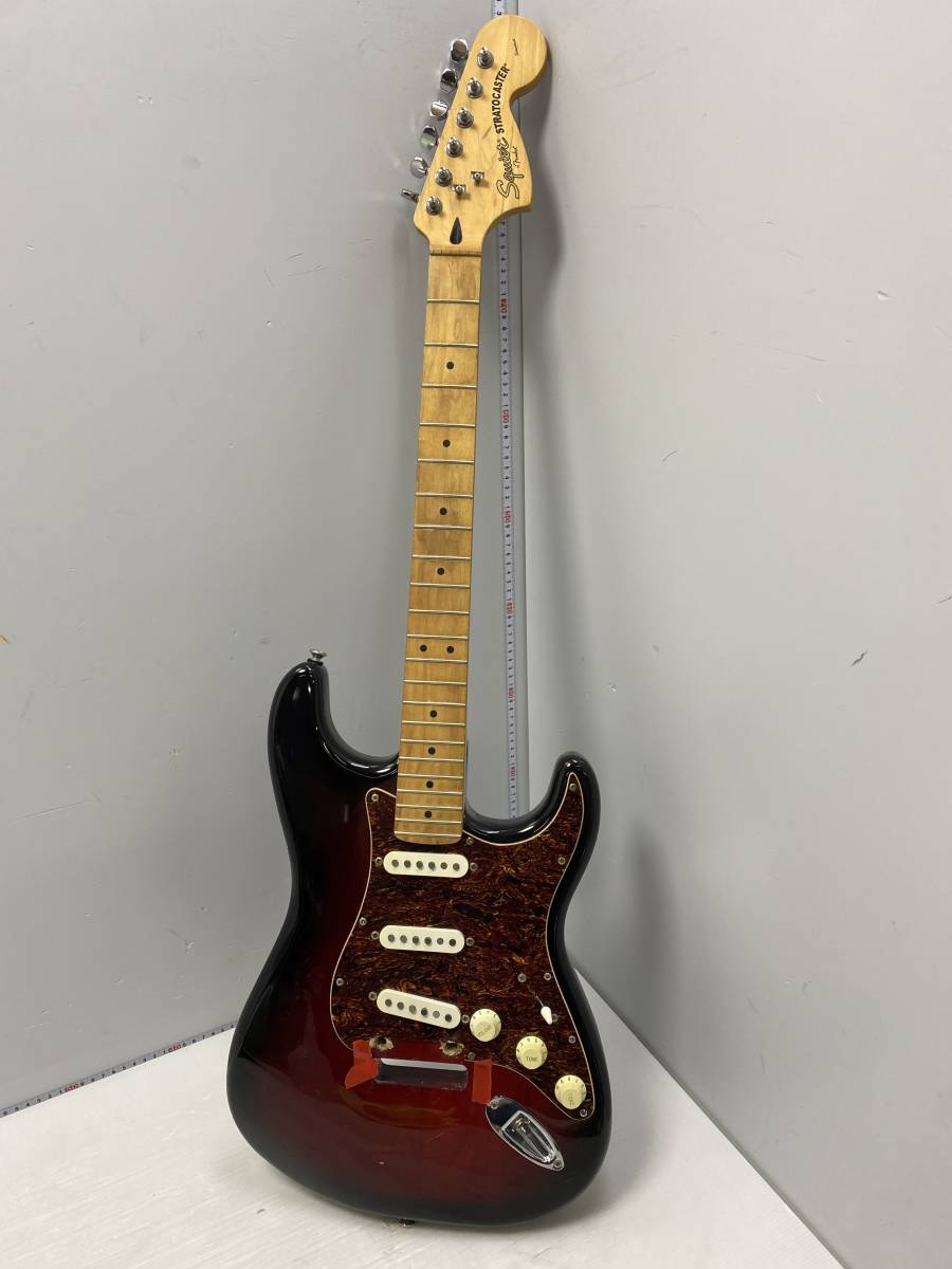 ★Squier STRATOCASTER★スクワイヤー ストラトキャスター byフェンダー エレキギター 【中古/現状品/動作未確認ジャンク】_画像1