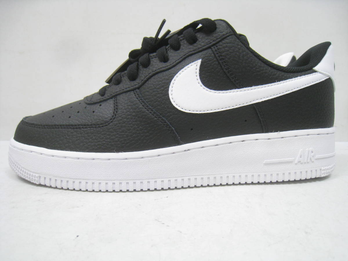 新品 NIKE ナイキ AIR FORCE 1 エアフォース1 '07 スニーカー CT2302-002 CT2302-100 白 黒 ホワイト ブラック サイズ28.5cm_画像3