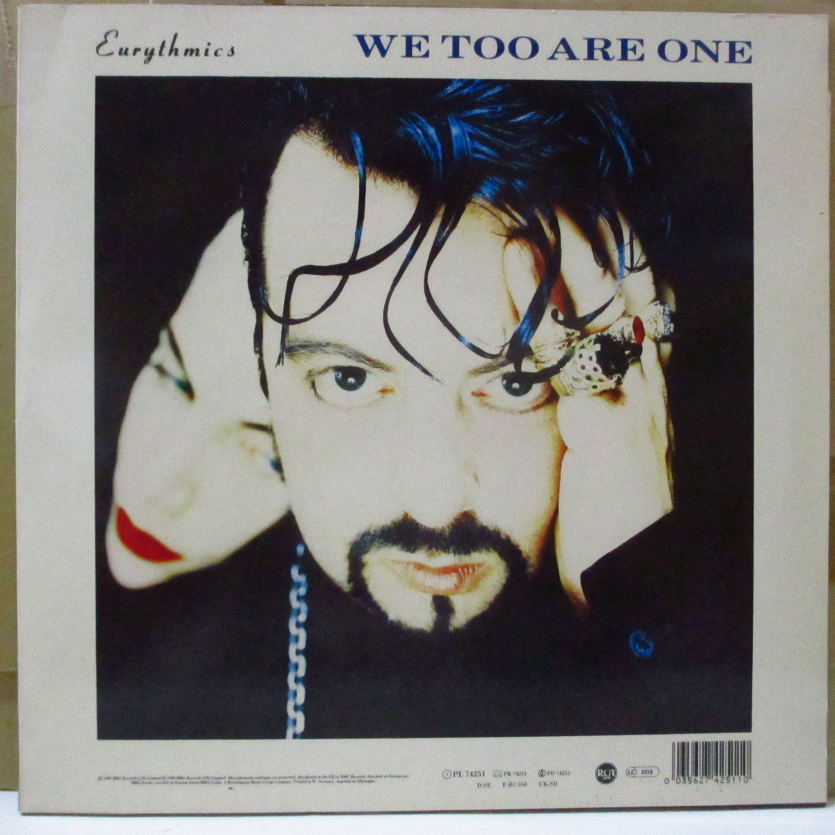 EURYTHMICS-We Too Are One (UK-EU オリジナル LP+インサート)_画像2