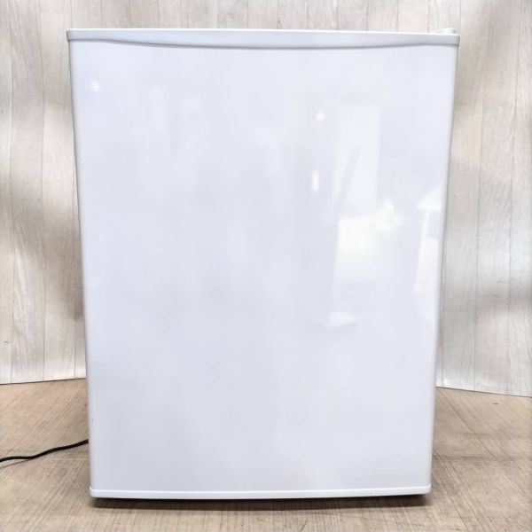 K611-T060552-6 ジンマックス ZR-70 小型冷蔵庫 70L ホワイト 2017年製 サイズ(約):幅40cm 奥行42cm 高さ57cm 動作確認済み ⑥_画像2