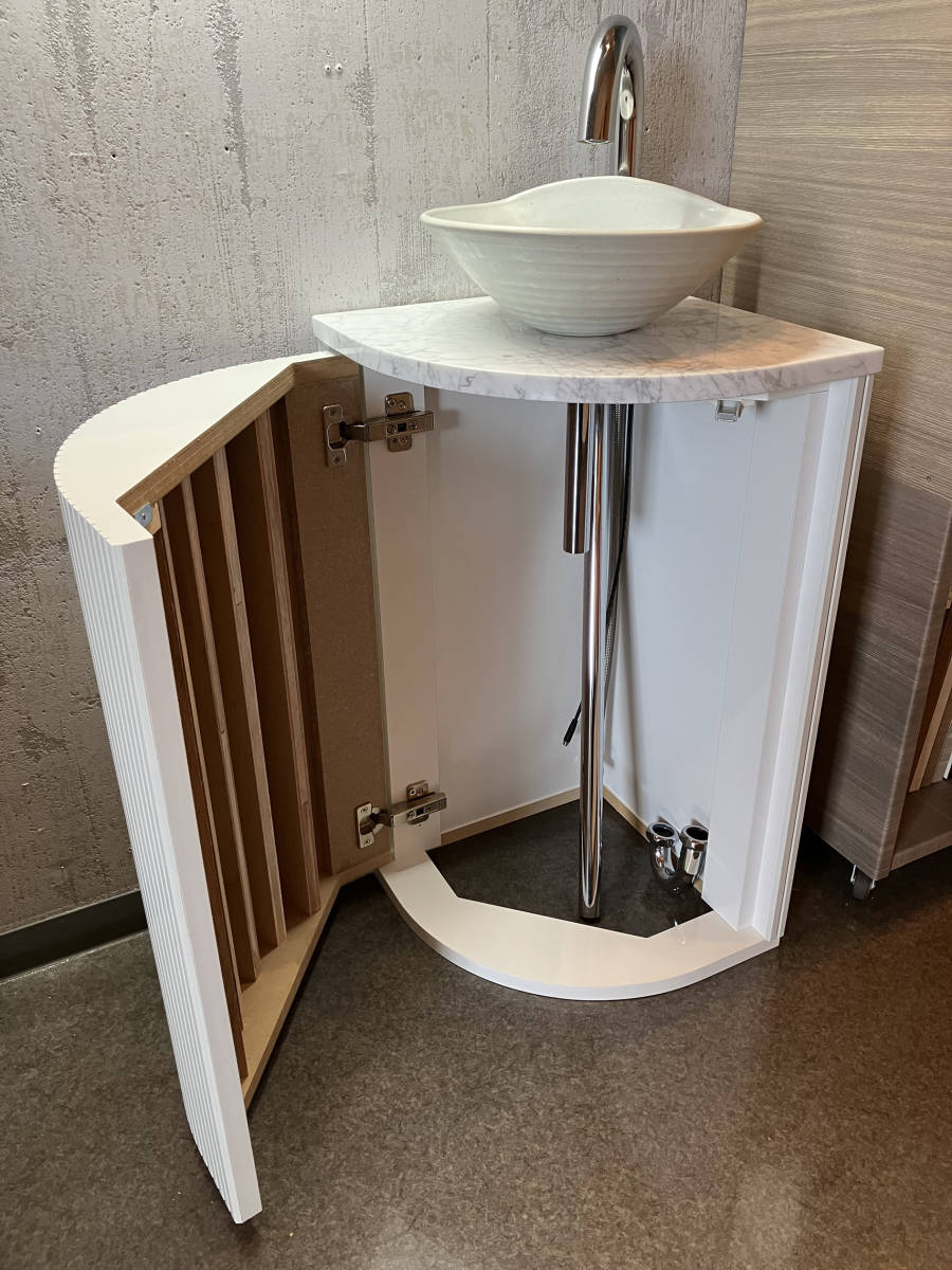 ☆新企画商品☆1点物!定価408,000円☆コーナー用高級手洗器 ☆新企画商品☆1点物!定価408,000円☆コーナー用高級手洗器