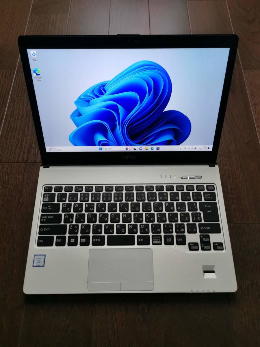 未使用近い FUJITSU LIFEBOOK S937 i5-7300U/8GB/SSD256GB/Windows11 Pro/Office2021 Pro/DVDマルチ/フルHD液晶/Webカメラ/HDMI/USB/AC付_画像1