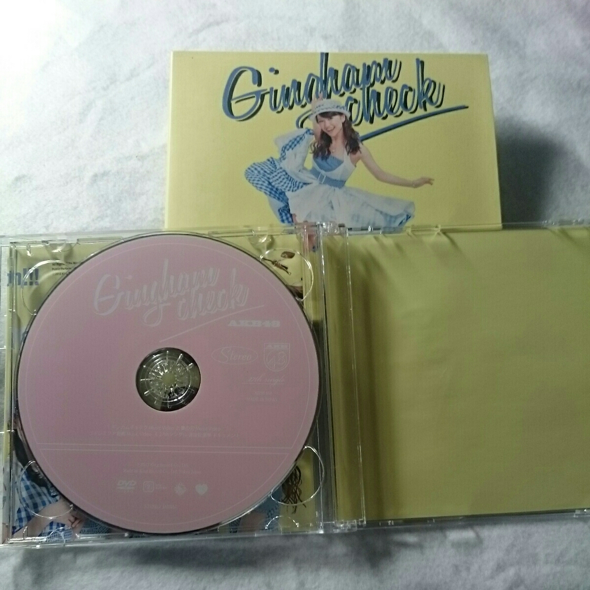 【10点以上の落札で2割引！】(T-10)AKB48/Gingham Check/CD+DVD/帯付き_画像3