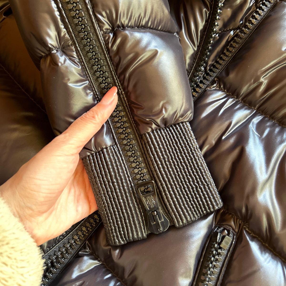 MONCLERモンクレール Liriope 1|Yahoo!フリマ(旧PayPayフリマ) MONCLERモンクレール Liriope 1|Yahoo!フリマ(旧PayPayフリマ)