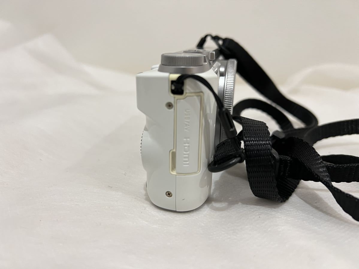 【1円スタート】CASIO EXILIM EX-ZR1000WE デジタルカメラ ホワイト ACアダプター付き カシオ_画像4