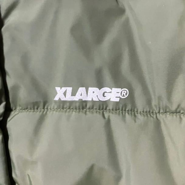 XLARGE エクストララージ　ダウンジャケット　リバーシブル　ブラック星総柄/オリーブ色　Mサイズ　メーカーロゴ レア物_画像6