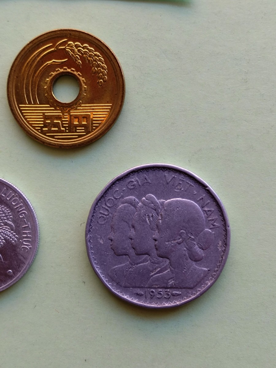 外国コイン　南ベトナム　(Rー６７５)　南ベトナムの硬貨　２枚　おまとめ　アルミニウム硬貨　_画像3