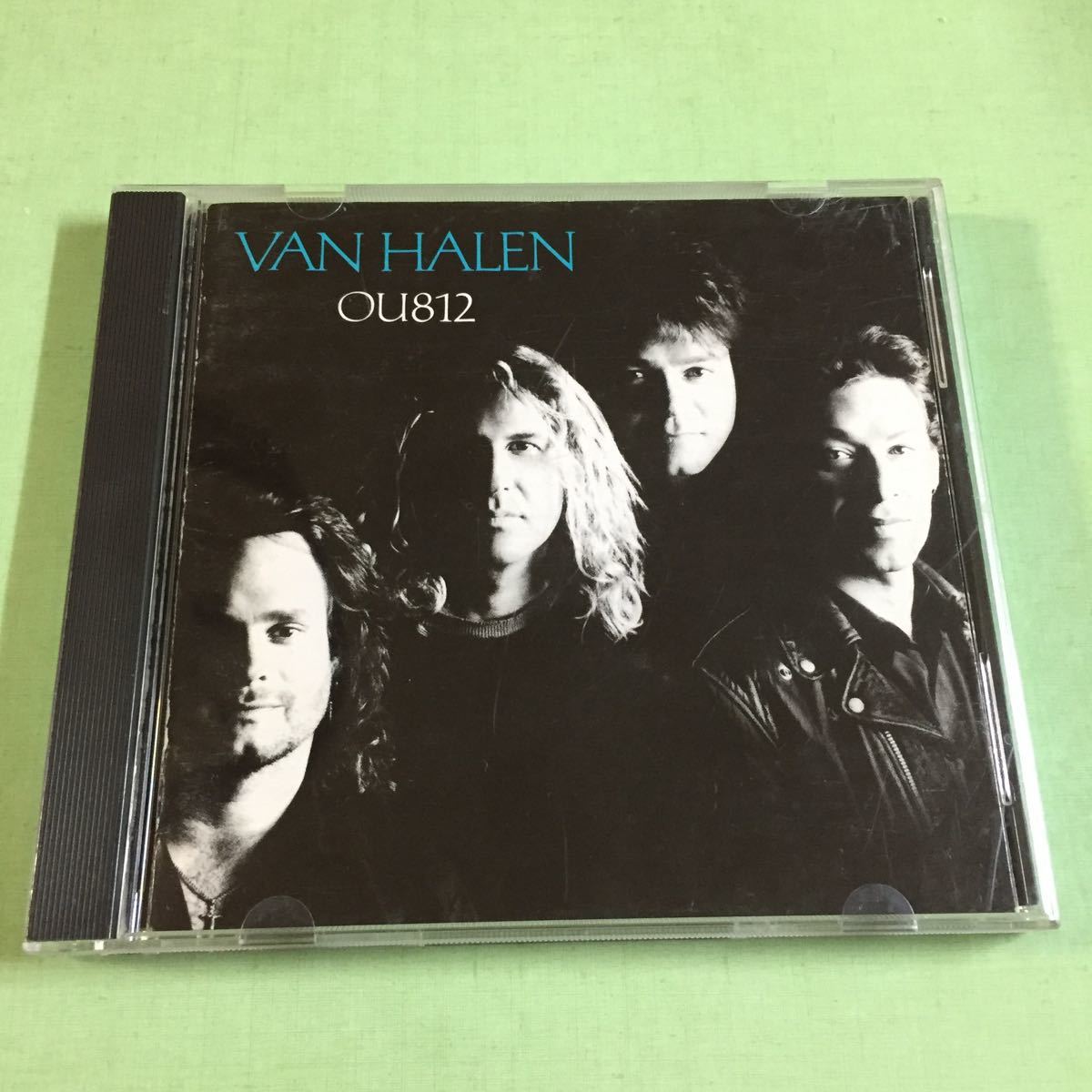 ヴァン・ヘイレン OU812 van halen 解説・歌詞・対訳付き_画像1