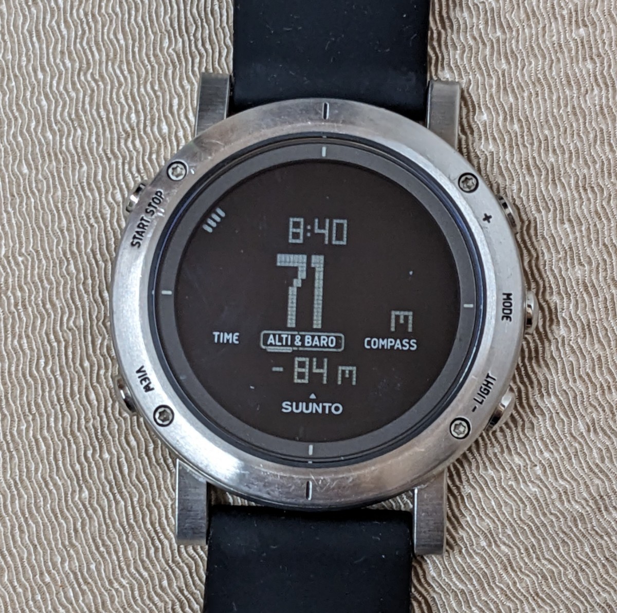 SUUNTO CORE Brushed Steel アウトドアウォッチ ユニセックス　稼働品デジタルウォッチ_画像5