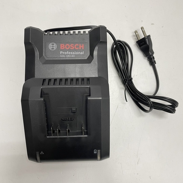 即決！BOSCH/ボッシュ リチウム充電工具用充電器 GAL18V-40 14.4V～18V 新品セットバラし品 税込_画像1