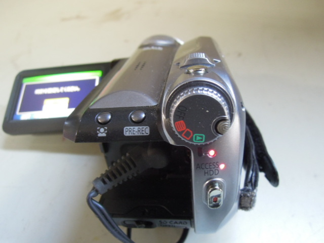 （NR）パナソニック 　デジタルビデオカメラ　HDC-HS9 　２００８年製　ジャンク_画像3