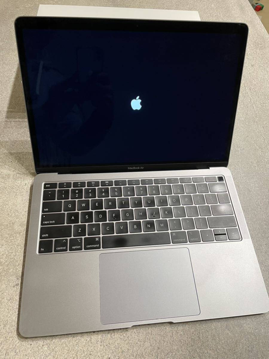 MacBook Air 2018 13インチ スペースグレー USキーボード_画像3