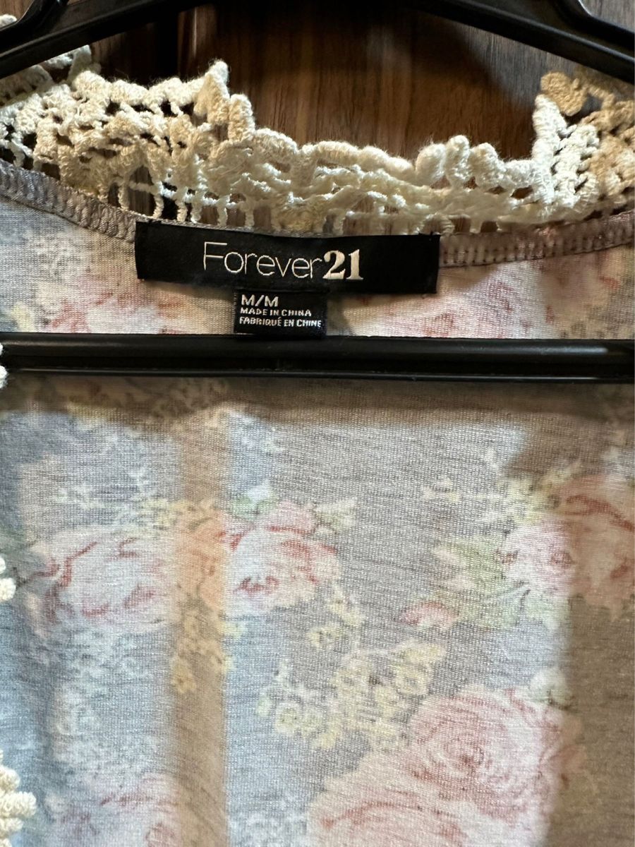 Forever21 フォーエバー21 カーディガン　M 中古　花柄