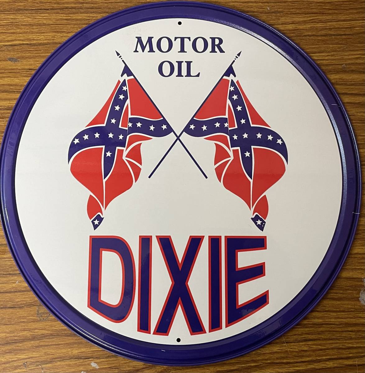 即決・店舗販売展示品・ブリキ看板・MOTOR OIL DIXIE・ラウンドタイプ・直径・29.5㎝・アメリカン雑貨・複数枚同梱発送可能です_画像1