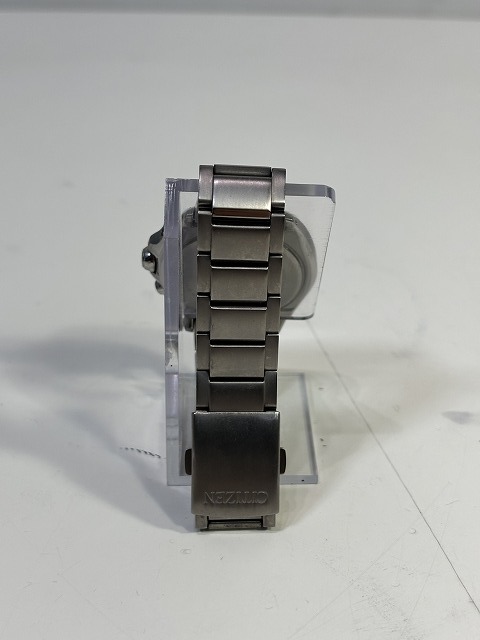 CITIZEN シチズン H100-S098335 腕時計 エコドライブ チタン ブラック文字盤 ソーラー USED 中古の画像4