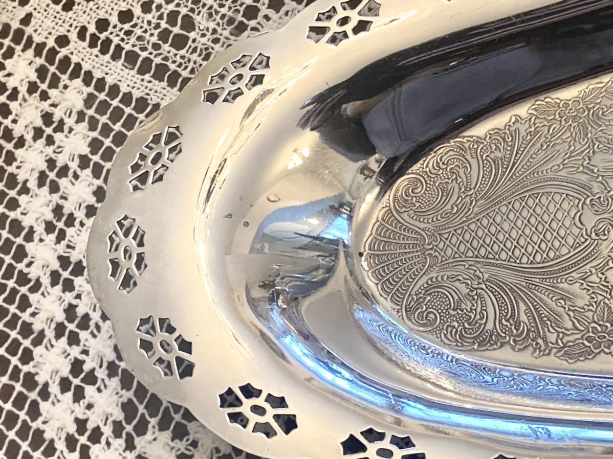 英国　アンティーク　オーバル　お皿　長皿　プレート　シルバープレート　純銀P ビンテージ　ヴィンテージ 蚤の市　ブロカント　菓子皿_画像3