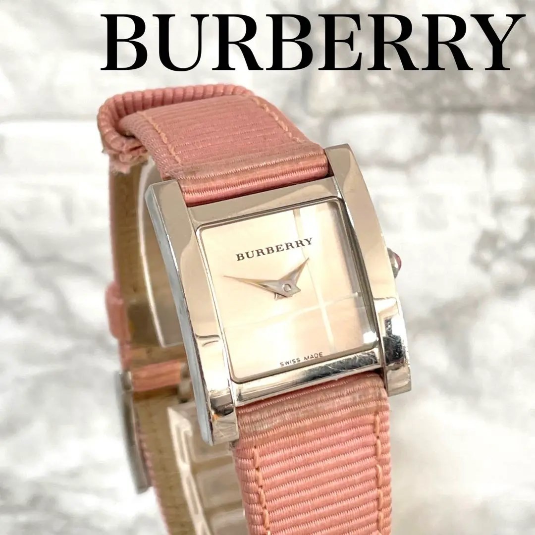 稼動品 BURBERRY バーバリー チェック スクエア 腕時計 ピンクの画像1