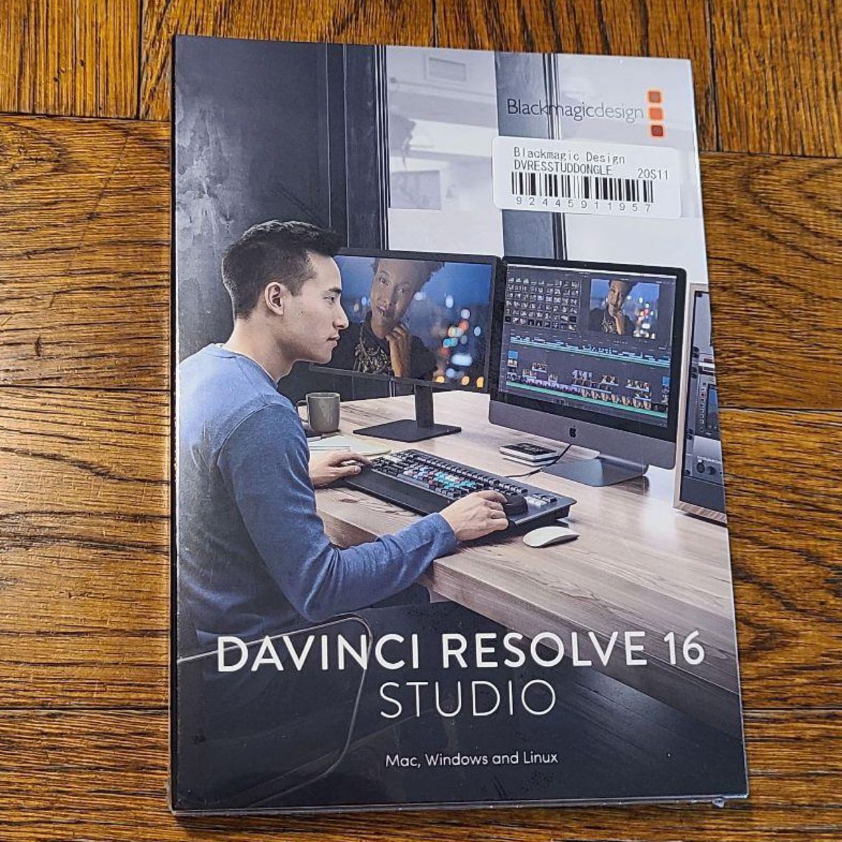 新品・未使用】Davinci Resolve Studio 18 ライセンスキー版 新品・未使用】Davinci Resolve Studio 18 ライセンスキー版