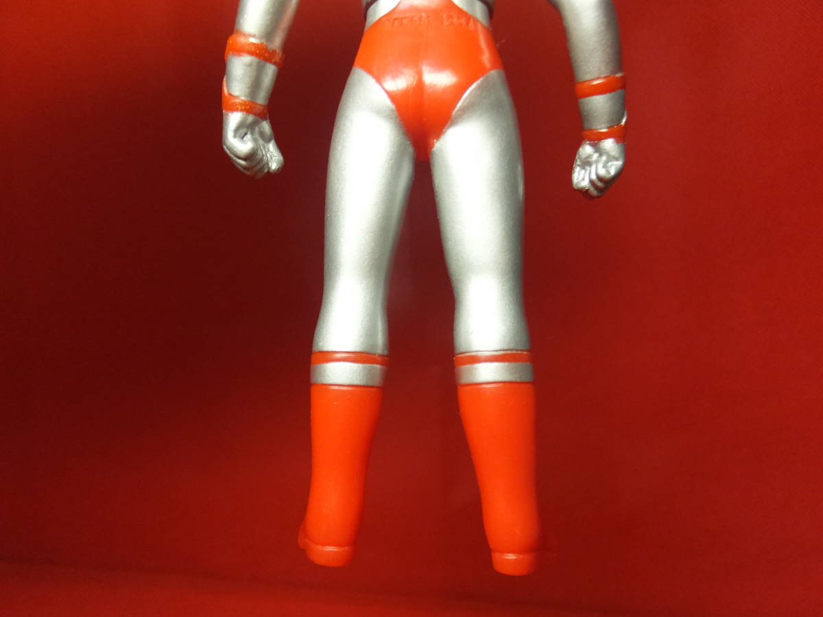 BANDAI Bandai сделано в Китае Ultraman 80 (1990)yu Lien (1994) sofvi фигурка высота примерно 12cm плата б/у 
