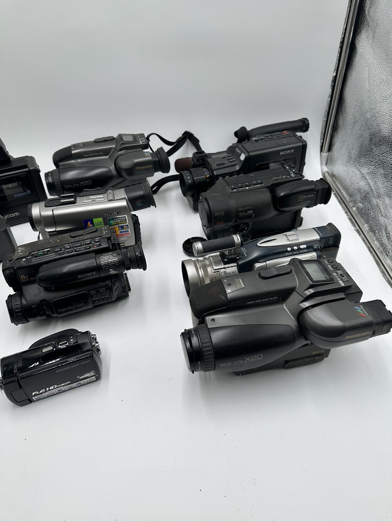 H0289 1000円スタート ビデオカメラ Handycam まとめ売り 計12台 SONY Panasonic Victor YASHICA OPTICAL SHARP_画像4