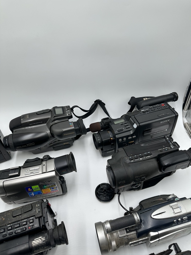 H0289 1000円スタート ビデオカメラ Handycam まとめ売り 計12台 SONY Panasonic Victor YASHICA OPTICAL SHARP_画像9
