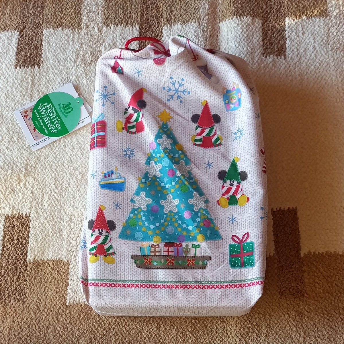 パーク内完売品 TDR ディズニー クリスマス2023 リルリンリン パーク内完売品 TDR ディズニー クリスマス2023 リルリンリン