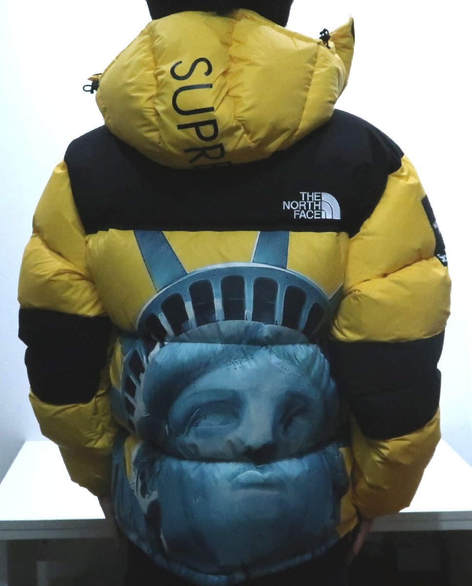 領収書付 希少!ノースフェイス シュプリームND919011メンズ ダウンジャケット コラボ19AW Statue of Liberty M コート イエロー ジャケット_画像4