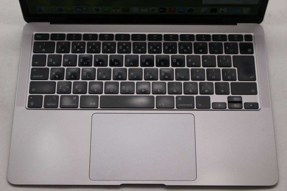 中古良品 2K 13.3型 Apple MacBook Air A2179 (2020年) グレー macOS 14 sonoma(正規Win11追加可) 10世代 i5-1030NG7 16GB NVMe 256GB-SSD_画像5