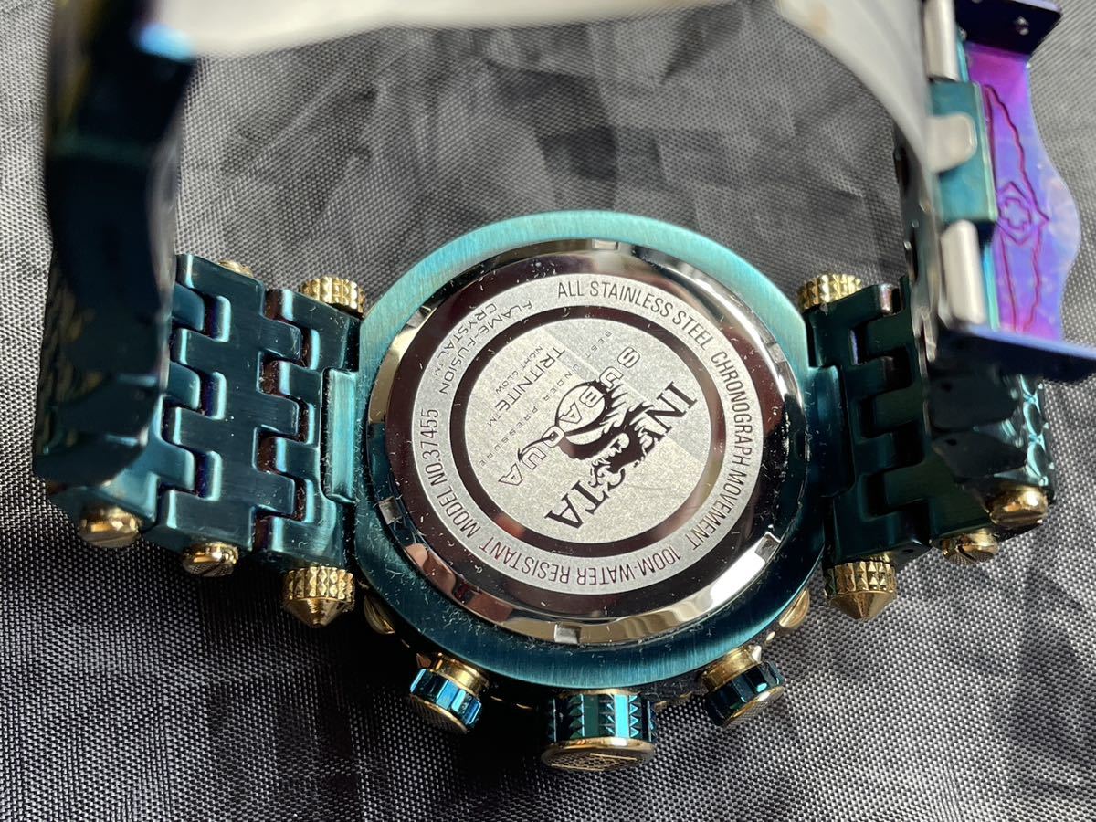 INVICTA 腕時計 SUBAQUA TALON 37455 クォーツ　中古使用浅極美品_画像5