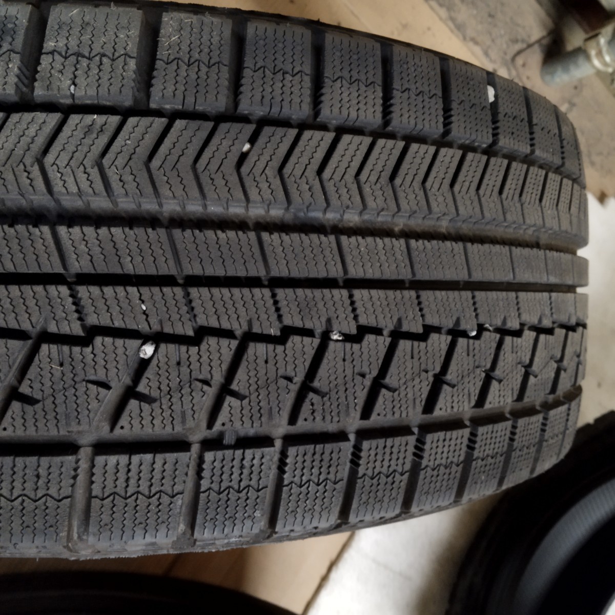 中古スタッドレスタイヤ4本☆ブリヂストン　ブリザック　RFT　245/50R19　245/50-19　ランフラット　2019年製　レクサス　LS500　BMW　X3等_画像5