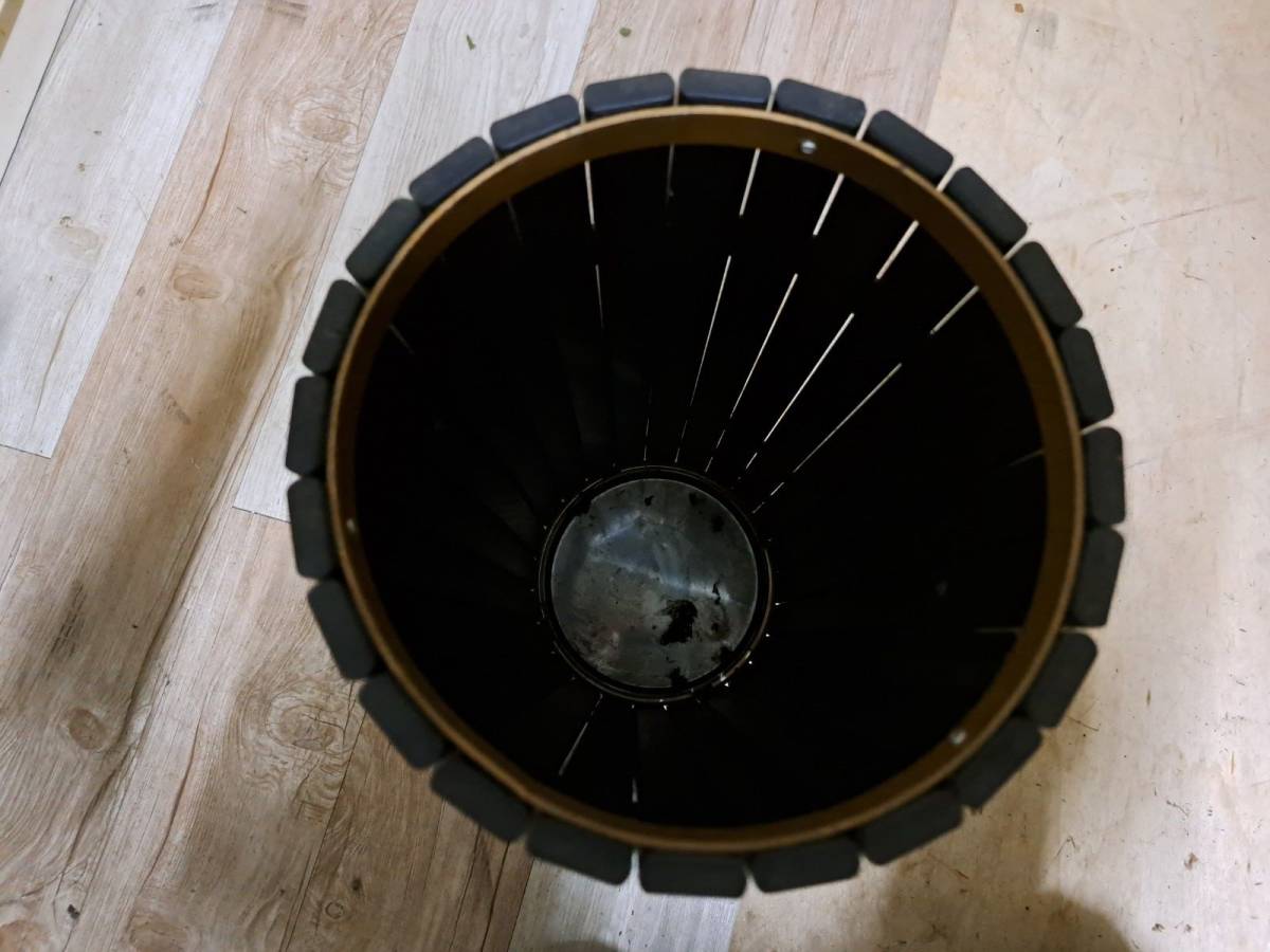 karimoku カリモク 円柱 傘立て 木製 インテリア 直径20cm×高さ50cm 直接引取（東大阪）歓迎_画像3