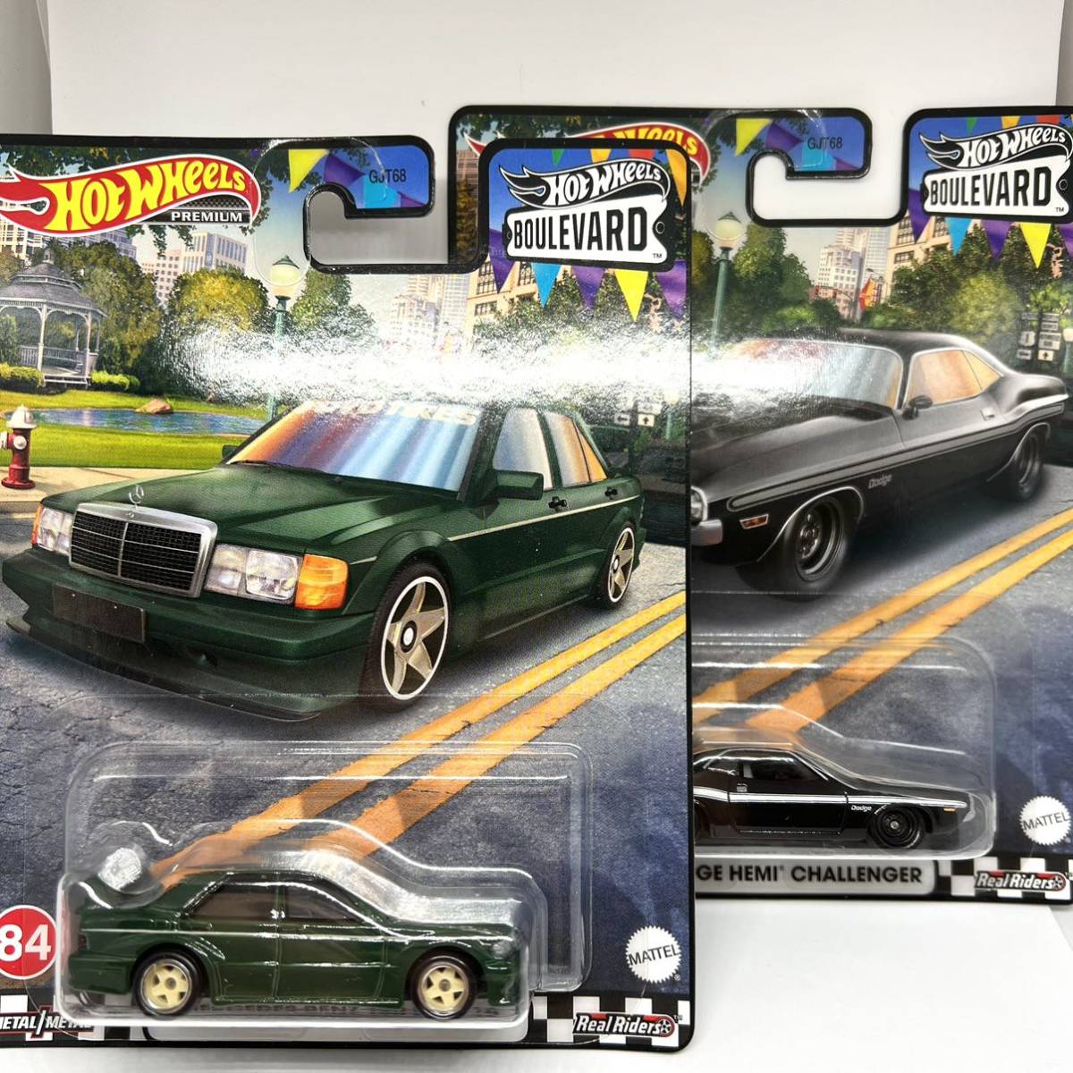 Hot wheels MERCEDES-BENZ 190E 2.5-16 '70 DODGE HEMI CHALLENGER ホットウィール ブールバード ベンツ チャレンジャー セット①_画像1