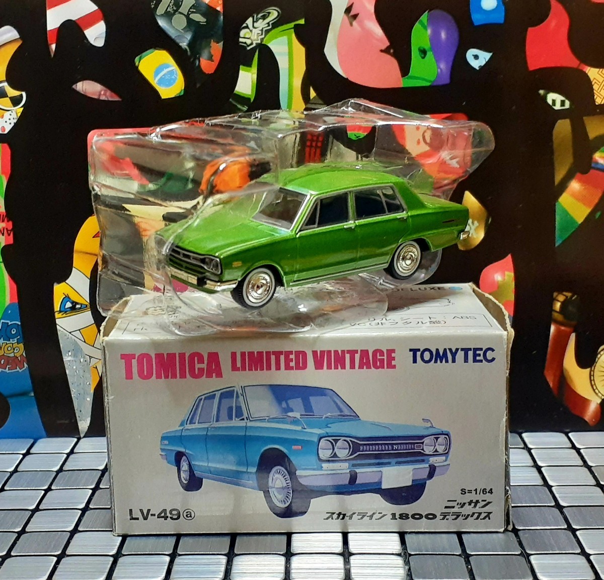 絶版 ニッサン スカイライン 1800 DX LV-49 a TOMICA LIMITED VINTAGE ミニカー NISSAN SKYLINE トミカリミテッドヴィンテージ 美品 外箱難_画像1