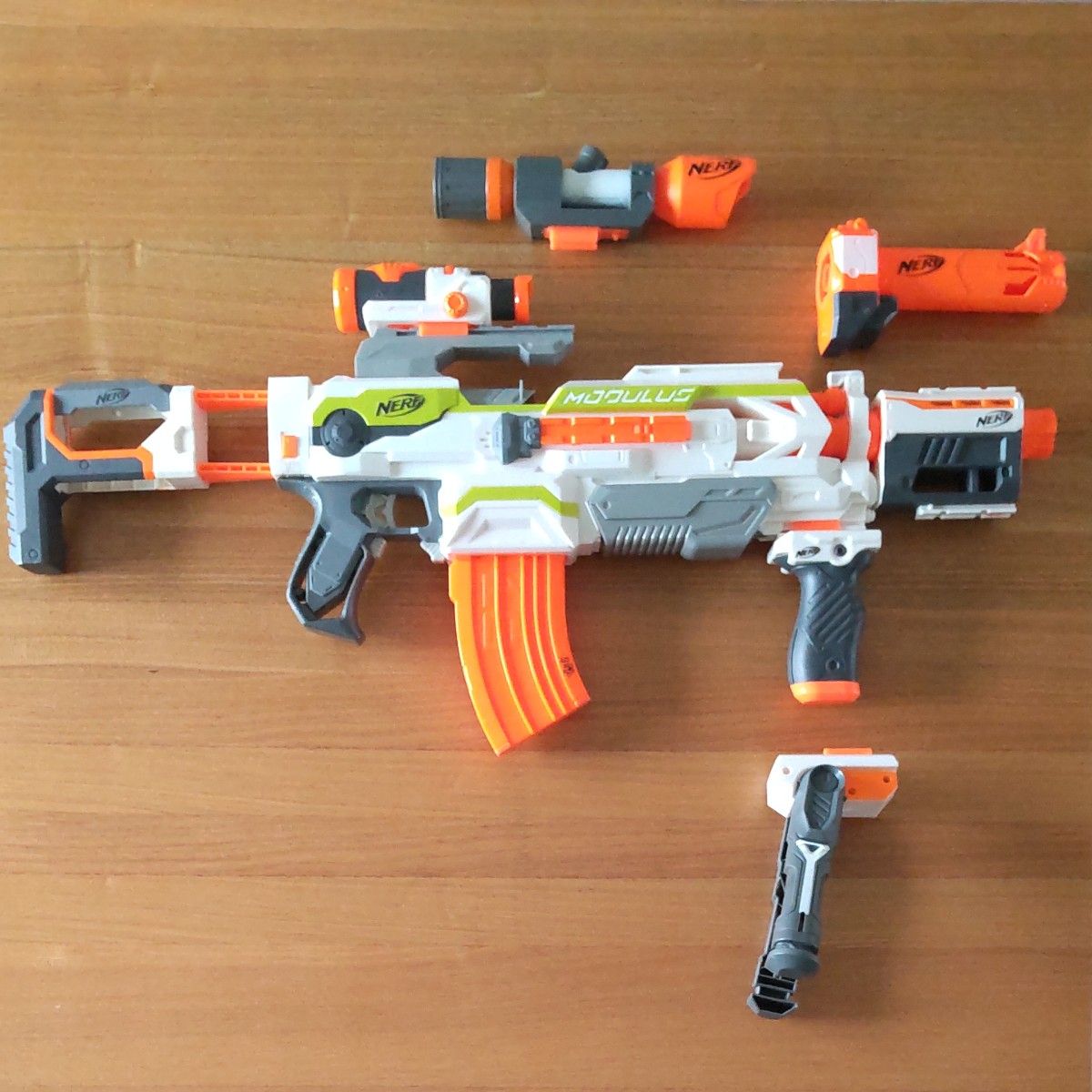 ナーフ 電動 モジュラス ECS-10(NERF MODULUS ECS-10)さらに ナーフ 電動 モジュラス ECS-10(NERF MODULUS ECS-10)さらに