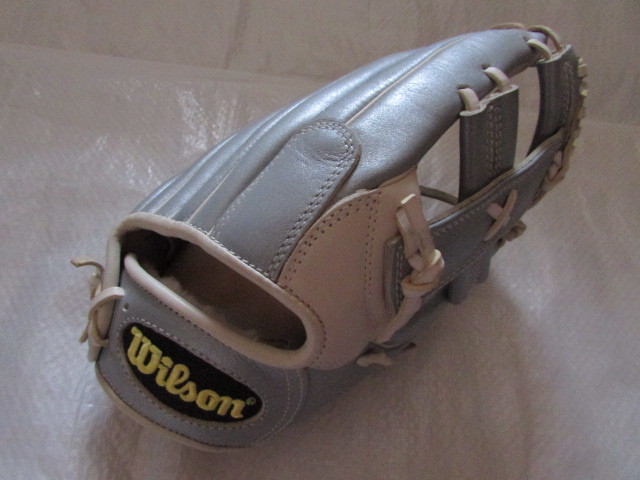  use fewer type attaching on the way Wilson MLB Major League all Star 2003 year memory Wilson right throwing glove general softball type baseball glove original leather 