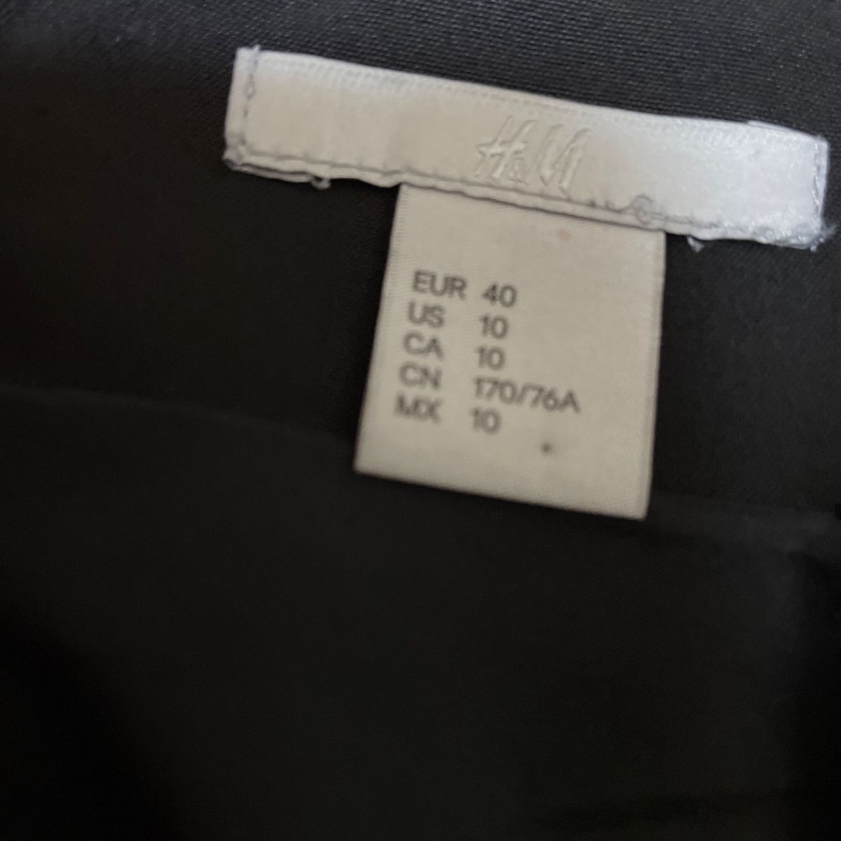H &M レディーススカートスーツ　ブラック