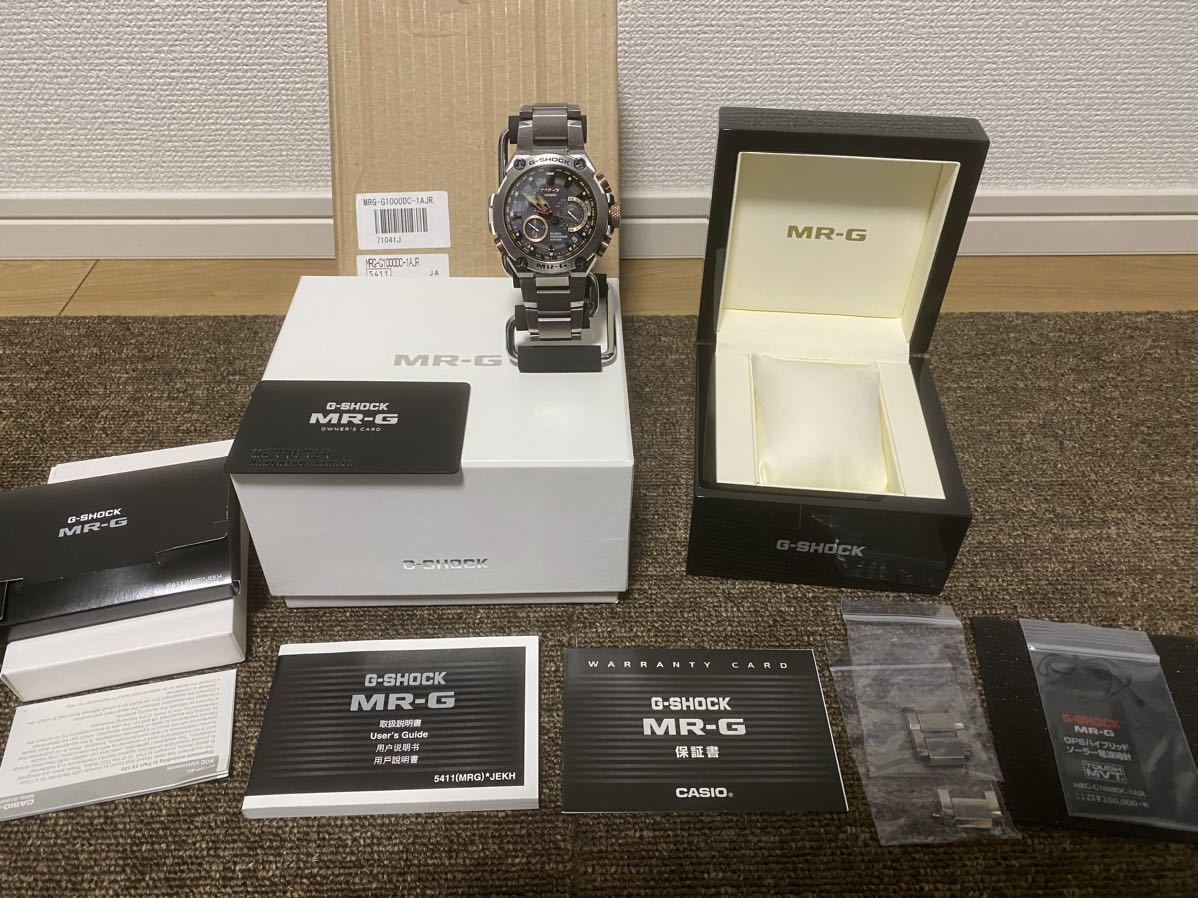 【国内正規保証☆全動作保証☆超迅速発送確約】G-SHOCK MRG-G1000DC-1AJR メタル チタン MR-G 箱、予備コマ付 / タフソーラー 電波時計 GPS_画像1