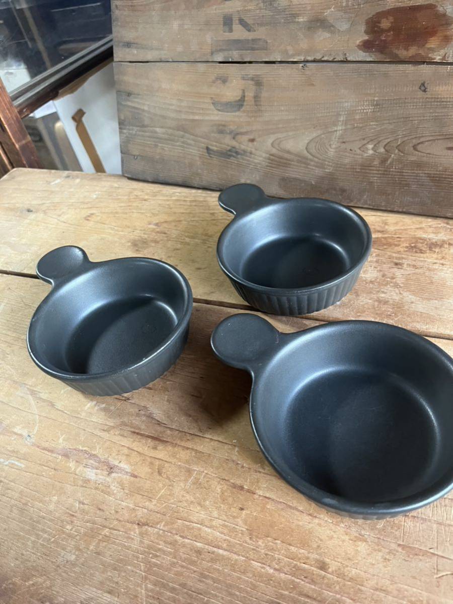 3個セット 耐熱陶器 耐熱皿 陶器 カフェ雑貨 グラタン オーブン 蔵出し デットストック グラタン 直火 調理容器 縦リブ 黒の画像5