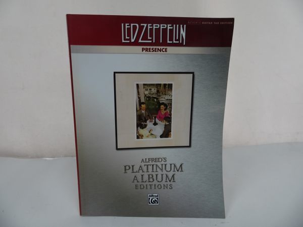 ★レッド・ツェッペリン【Led Zeppelin Presence　ーAuthentic Guitar Tab Editionー】バンドスコア_画像1
