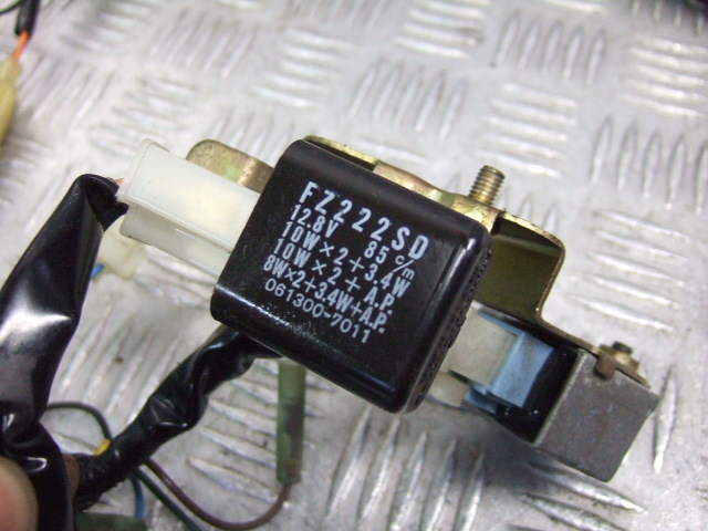 け1128　ヤマハ　YB-1 　F5B　実働　メインハーネス　CDI 　イグニッションコイル レギュレター 　☆YB50 _画像5