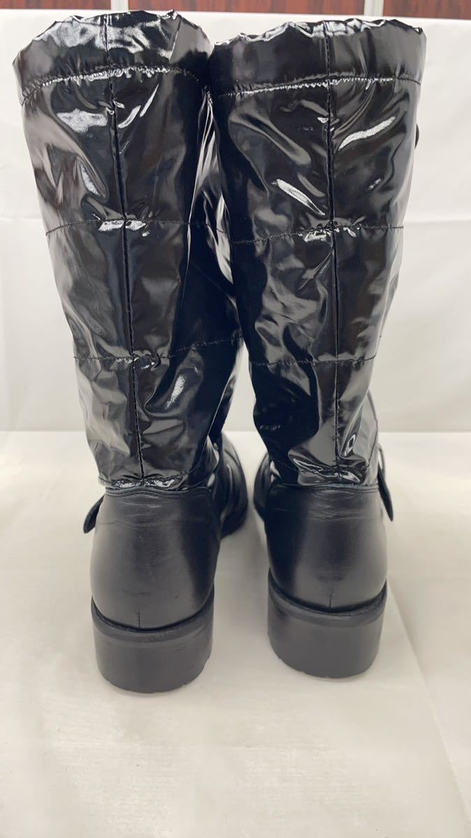 * Hiroko Koshino trunk. knee high boots enamel leather regular price 45150. jpy 