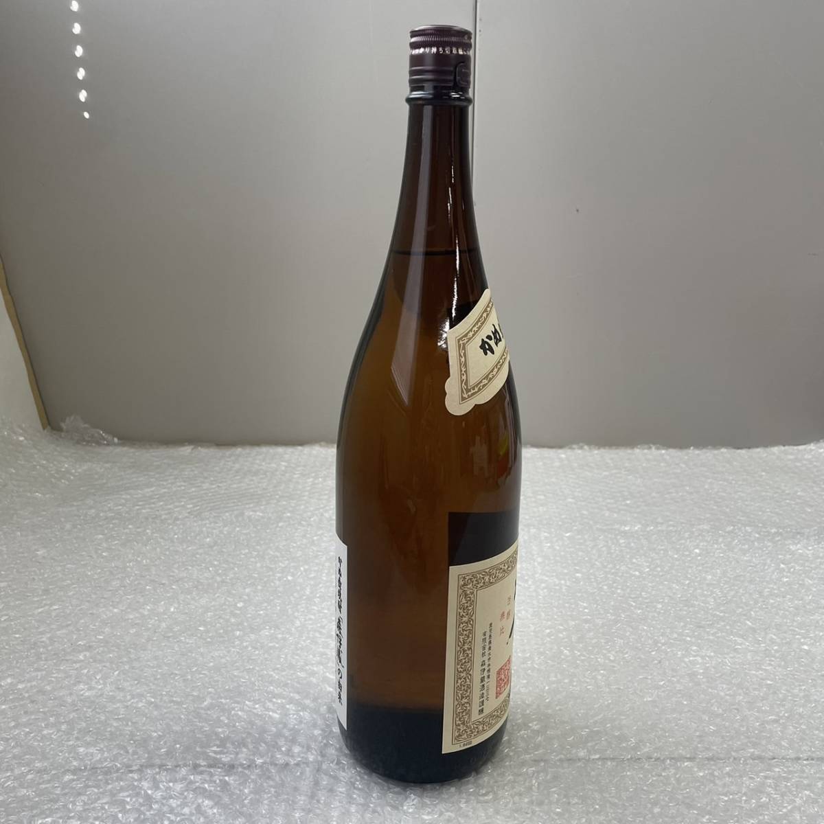 B286858(121)-152/AM10000　【千葉県内のみ発送】酒　かめ壺焼酎　本格焼酎　森伊蔵　さつま名産　芳醇無比　25％　1800ml_画像4