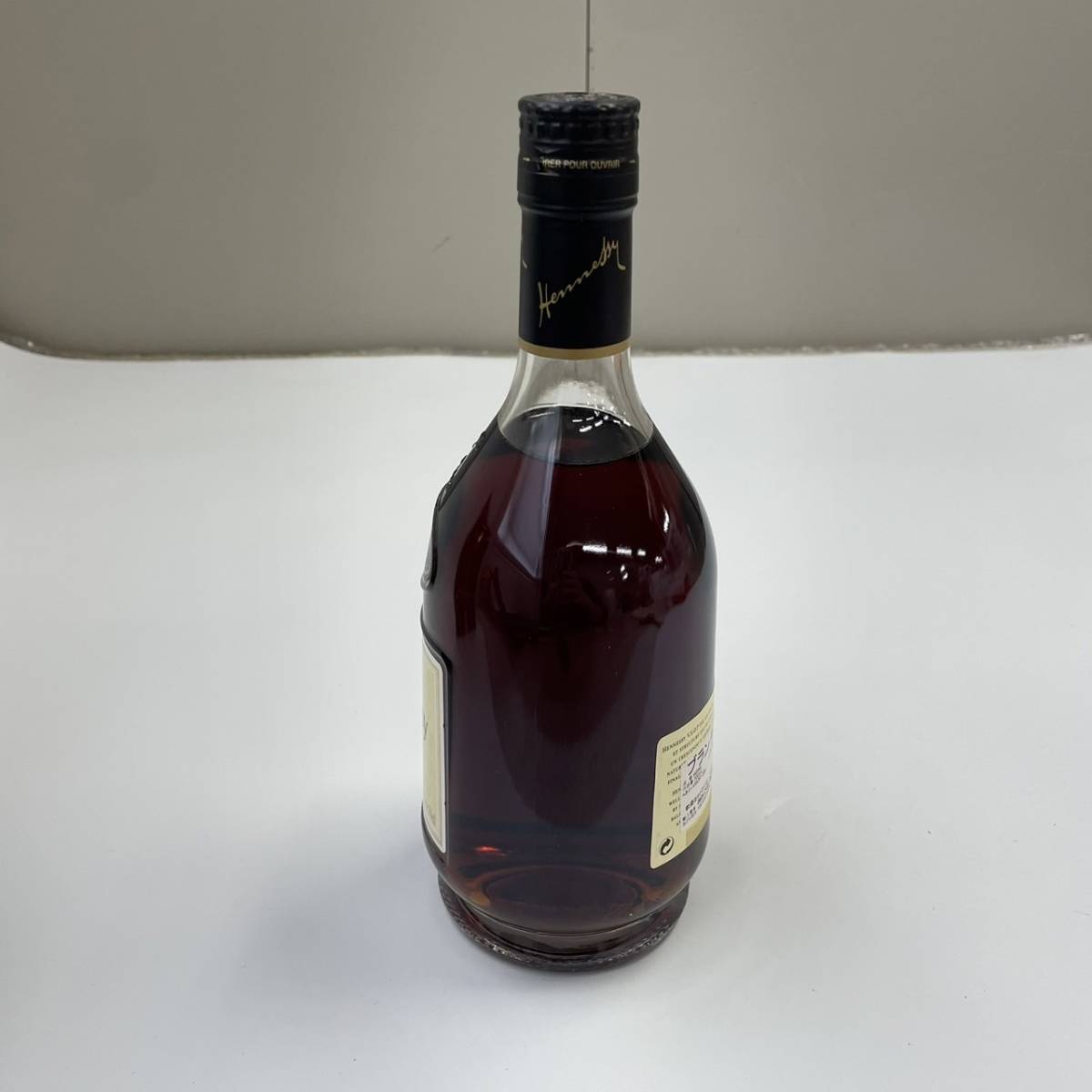 B286846(122)-169/AM4000　酒　Hennessy　V.S.O.P　COGNAC　ヘネシー　コニャック　40％700ml　箱付き_画像3