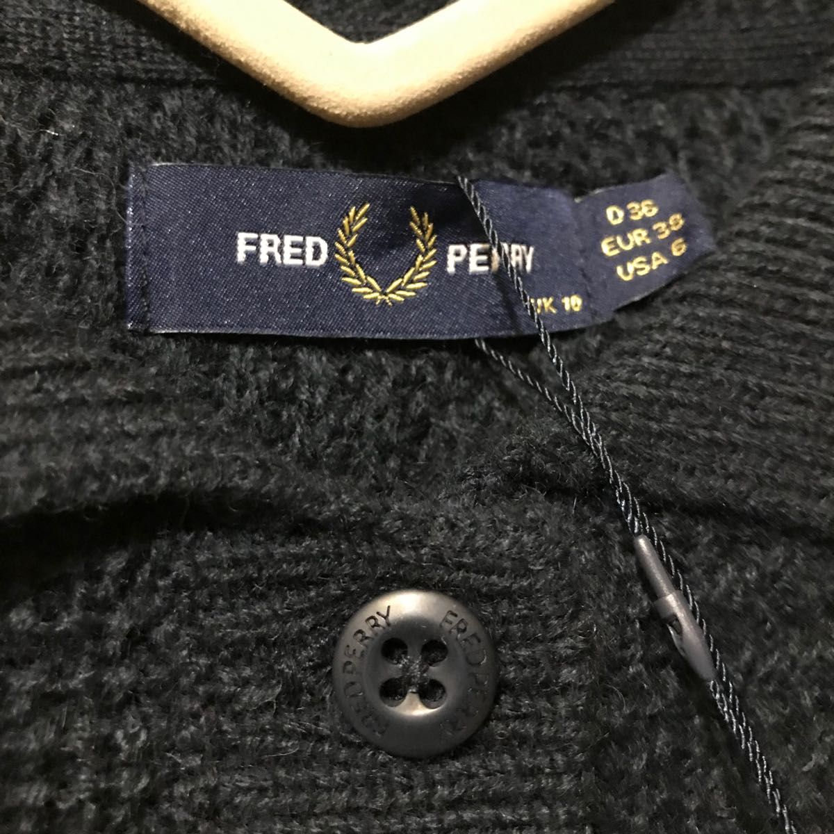 新品 フレッドペリー レイビームス 別注 カラー カーディガン 新品 フレッドペリー レイビームス 別注 カラー カーディガン