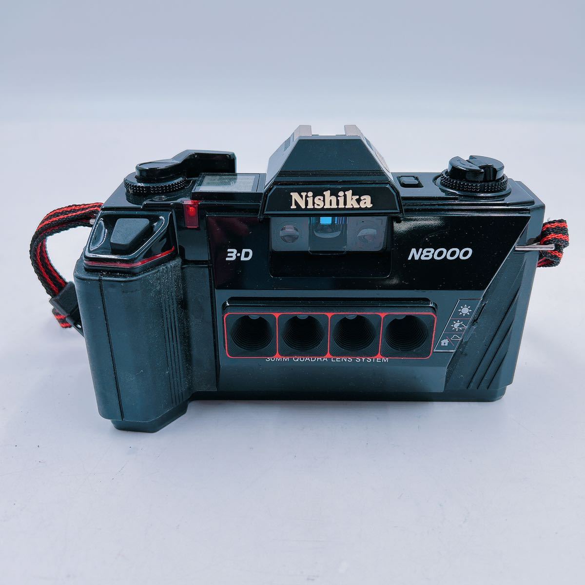 10C32 Nishika ニシカ フィルムカメラ N8000 30mm quadra lens system レトロ ケース付 _画像2