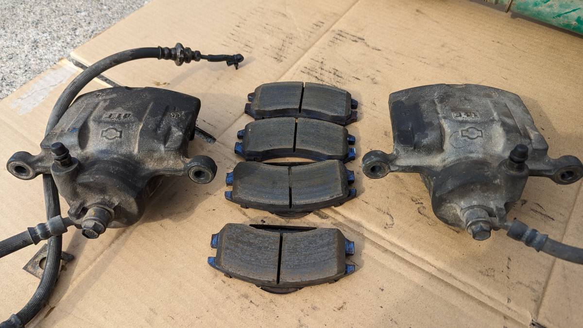 s13 シルビア 純正? フロント 足回りセット 4穴 ナックル 車 s13 シルビア 純正? フロント 足回りセット 4穴 ナックル 車