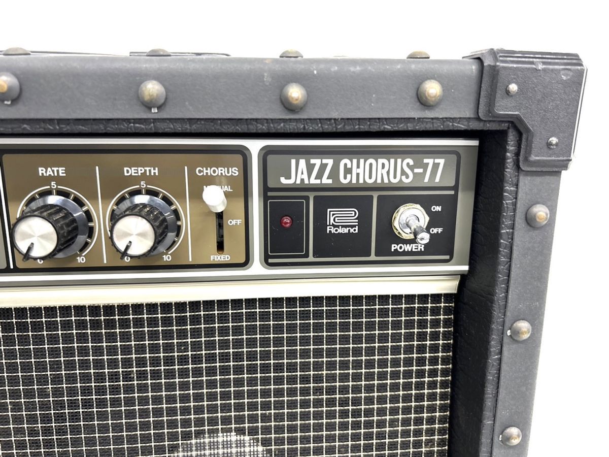 B112-W12-104 佐川 Roland ローランド JAZZ CHORUS-77 JC-77 ギターアンプ アンプ カバー付き 通電確認済み③_画像4